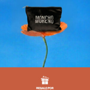 Por la compra superiores a $40 dólares en la marca Moncho Moreno, recibe gratis una Neceser.