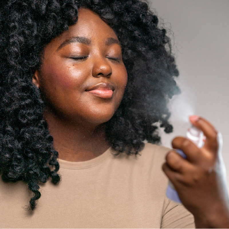 FACIAL SPRAY W/ ALOE, CHAMOMILE & LAVENDER